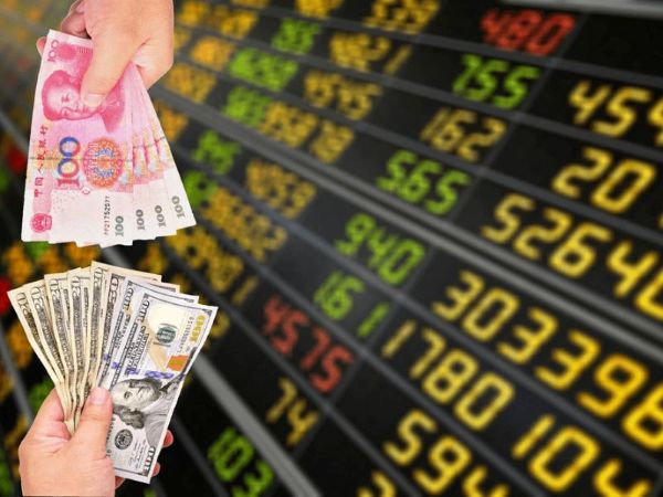 Khi thực hiện giao dịch luôn kiểm tra các phí, tỷ giá và điều kiện (nếu có)