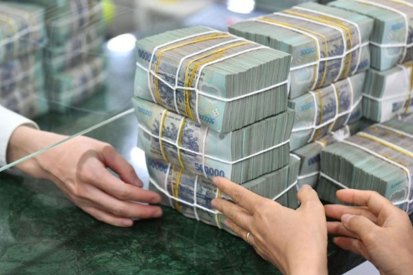Ngân hàng thực hiện giải ngân theo chuyển khoản hoặc tiền mặt