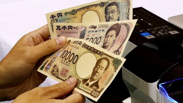Đổi tiền Nhật sang tiền Việt Nam tại ngân hàng 