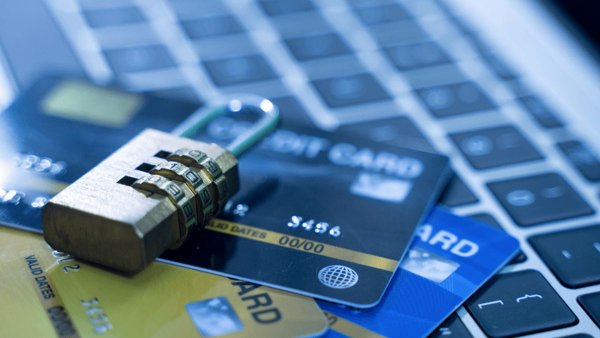 Tài khoản ngân hàng sau khi bị khóa thì không thể thực hiện sao kê được nữa