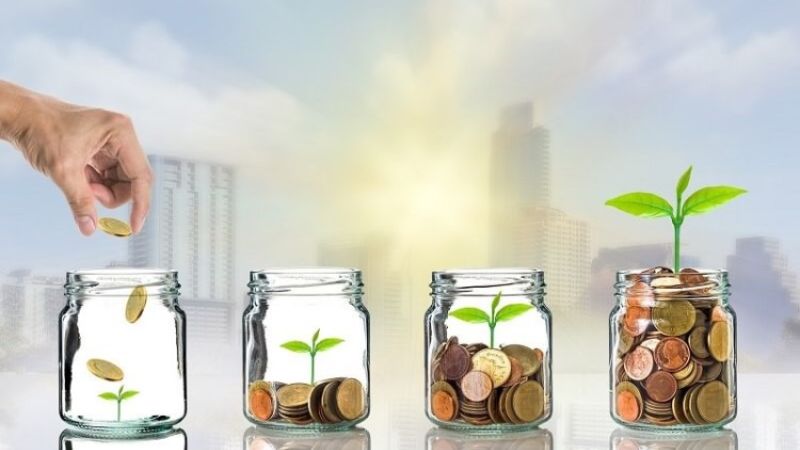 Dòng tiền là sự chuyển động của tiền và các khoản tương đương tiền mà doanh nghiệp thu vào hoặc chi ra