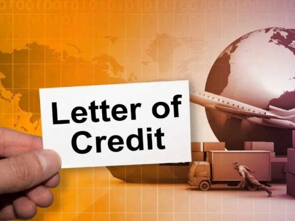 Thanh toán tín dụng chứng từ (L/C) được xem là phương thức an toàn nhất trong thương mại quốc tế.