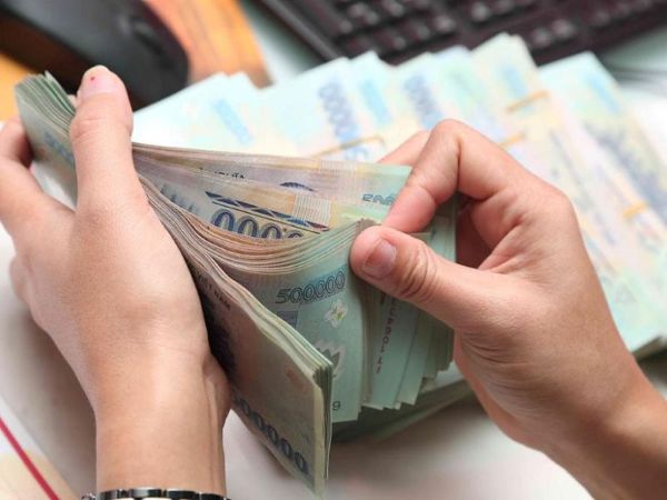  Vay trung hạn tín chấp không cần tài sản đảm bảo 