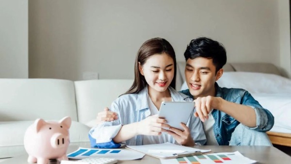 Tài khoản ngân hàng đồng sở hữu là loại tài khoản được mở chung bởi hai người trở lên